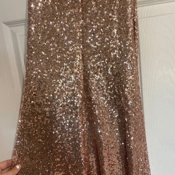 Revelry Dresses & Skirts - Revelry Rose Gold Sequin Dress